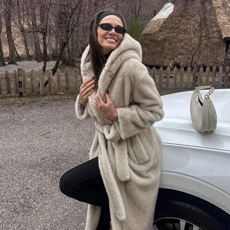 Neo Mint Belted Faux Mink Fur Coat Women 2024 Winter Beige Gradient Furry Fur Jacket Luxury Brand Hooded Warm Outerwear Overcoat